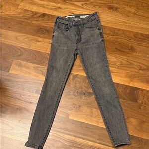 Anthropologie grey denim Pilcro and the letters high rise denim leggings size 27